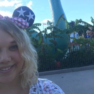 Meet your Posher, Kristin